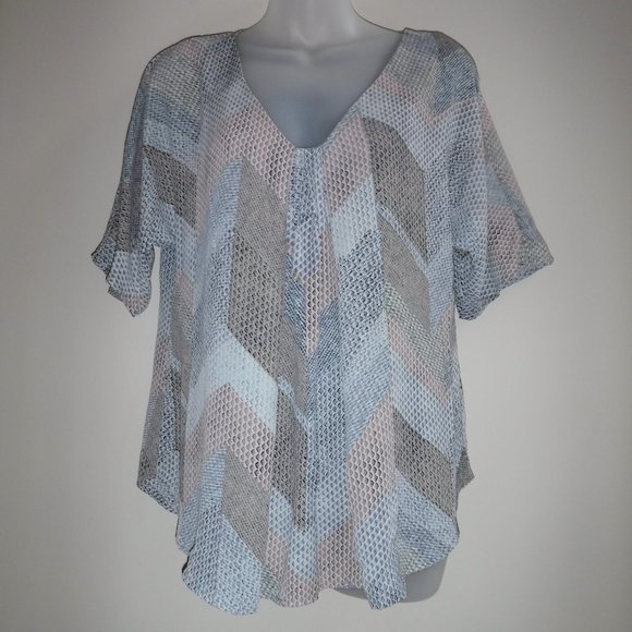 bobeau Tops - Collection by BOBEAU Patchwork Print Blouse sz S